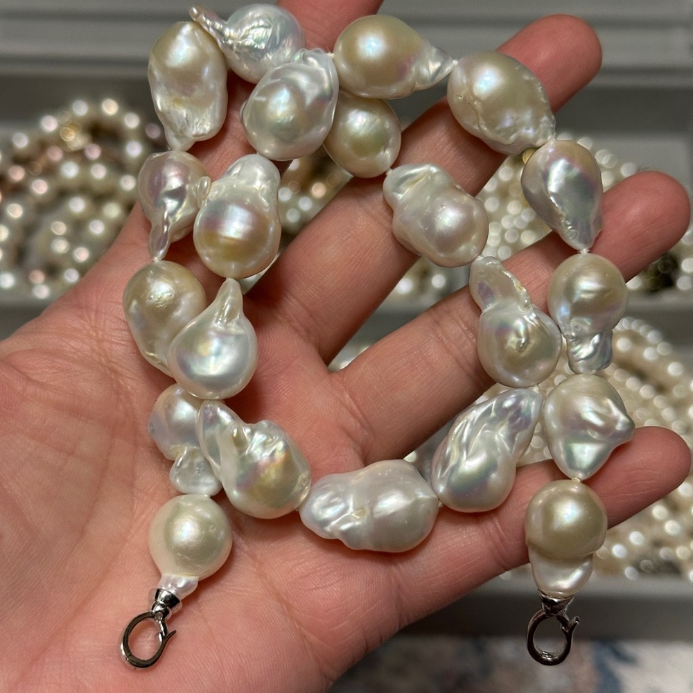 12-23mm White Baroque Freshwater Pearl Necklace - Picture 10 of 14